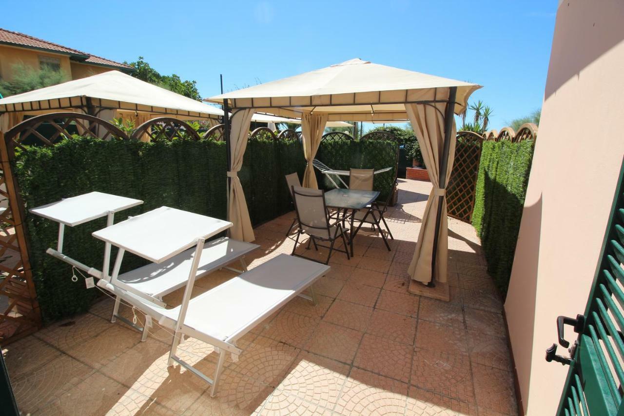 Aparthotel Del Prado Riva Ligure Exterior foto