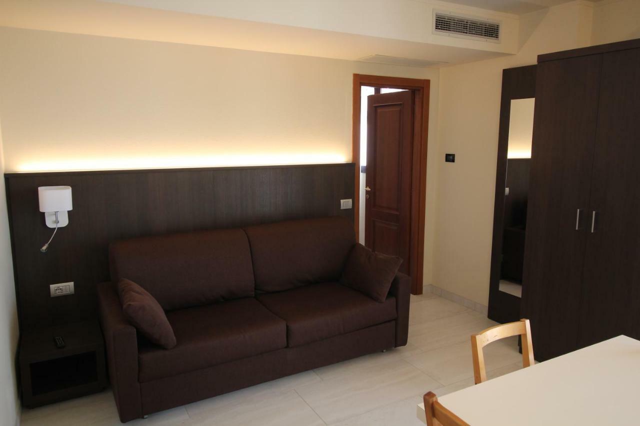 Aparthotel Del Prado Riva Ligure Exterior foto